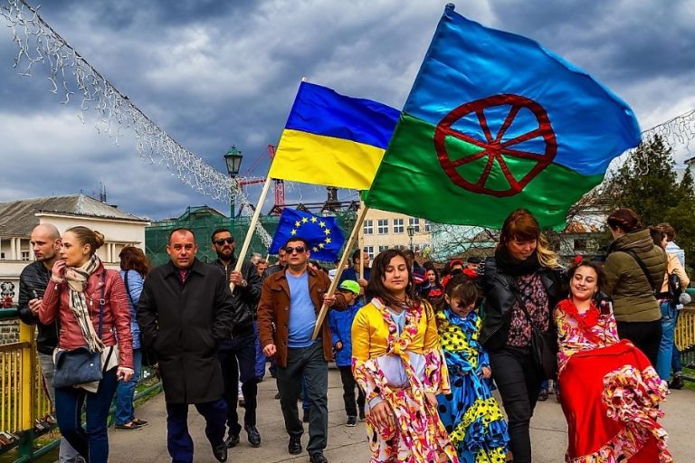 Что такое национальные меньшинства