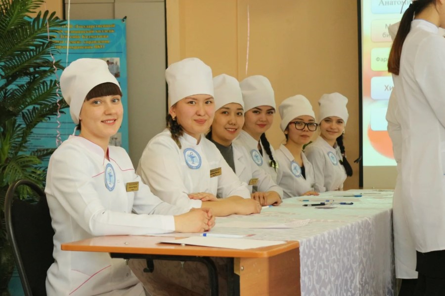 Що таке передвища освіта