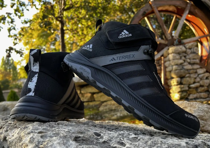 Чоловічі черевики Adidas